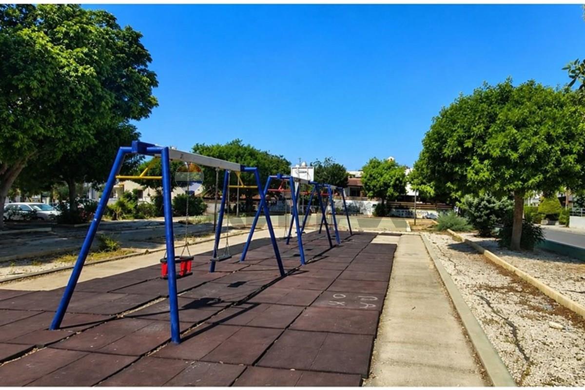 671m² Plot in Kato Polemidia, Limassol - Vista 3