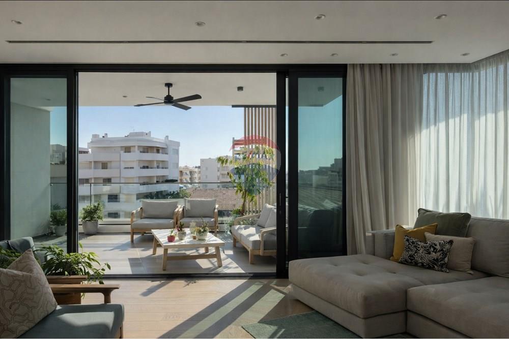 Apartments for rent 90 m² in Limassol - Agia Zoni, Limassol