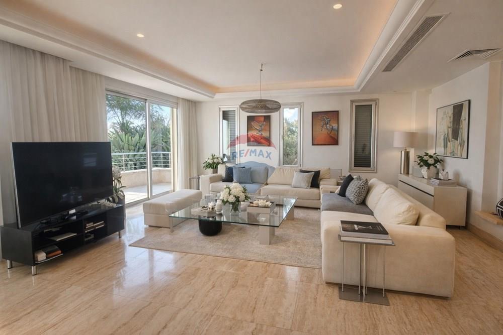 Residential - Villa - Agios Tychonas, Limassol - CY - AGIOS TYCHONAS SEAVIEW VILLA FOR SALE2.JPEG.jpg - 480031017-1918
