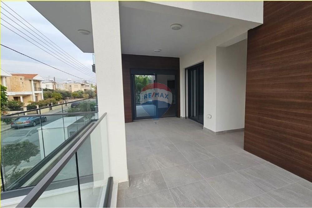 2-Bedroom Apartment in Agios Athanasios - Vista 3