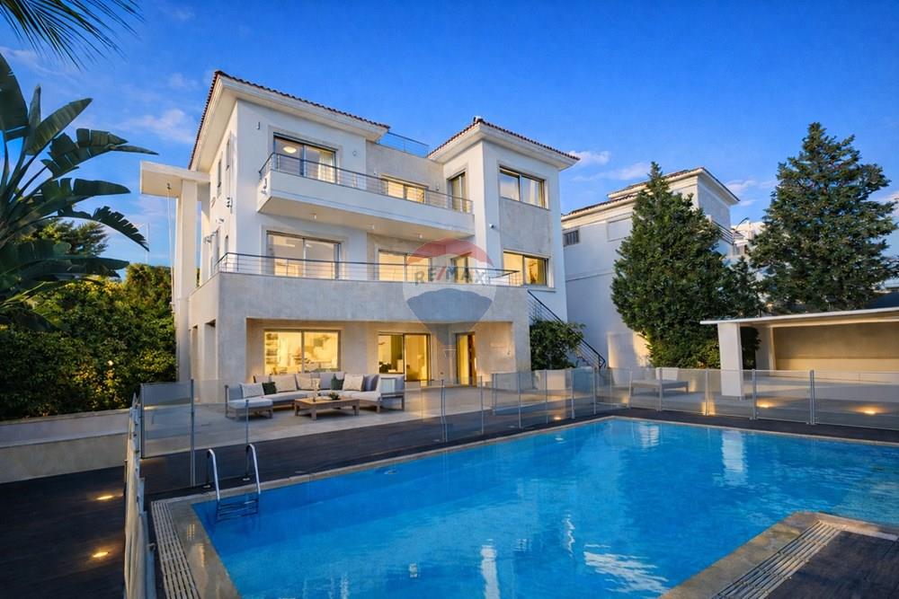 Residential - Villa - Agios Tychonas, Limassol - CY - modern_villa_staged.jpg - 480031017-1918