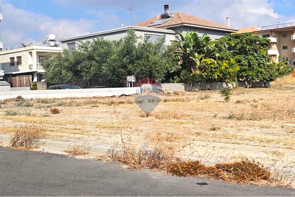 790sqm Plot in Agios Athanasios - Ansicht 2