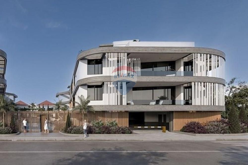 Gated 2-Bedroom Ground Floor Apartment in Livadia - Widok 3
