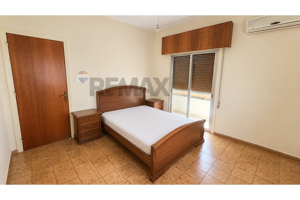3-Bedroom Apartment in Petrou & Pavlou - Więcej