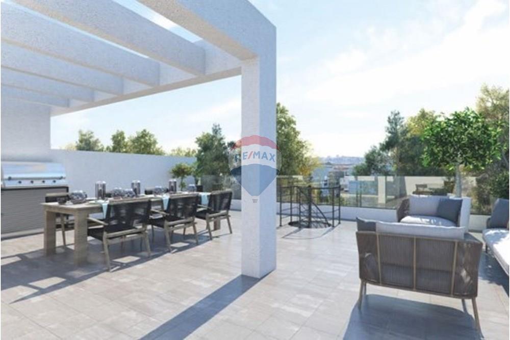 Modern 2 Bed Apartment in Oroklini, Larnaca - Widok 3
