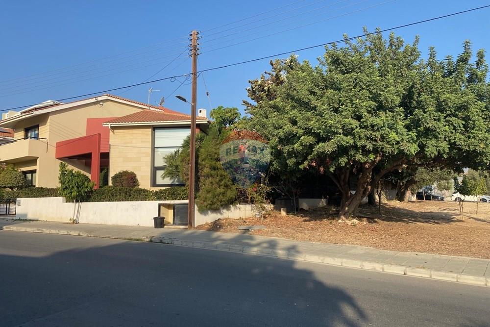 4-Bedroom House in Agios Athanasios - Widok 5