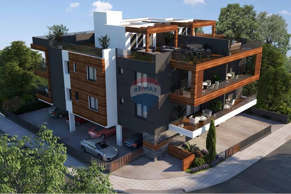 Modern 1-Bedroom Top Floor Apartment in Livadia - Widok 2