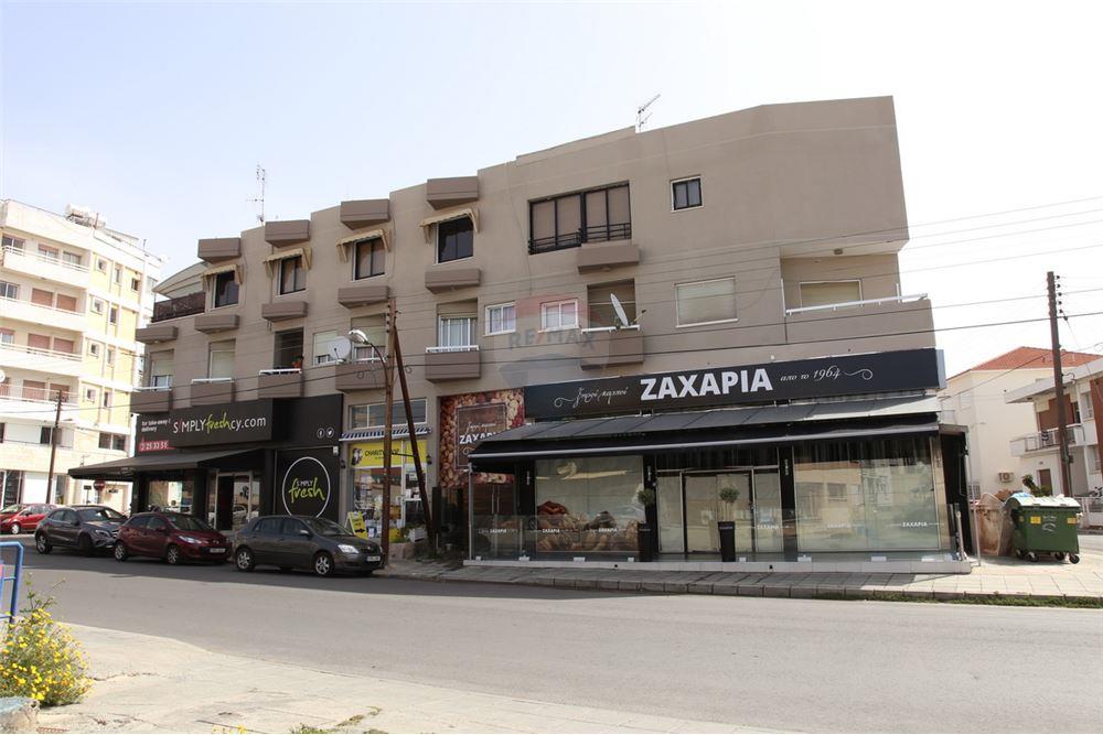 3 Storey Building in Ag. Fylaxeos Street - Widok 2