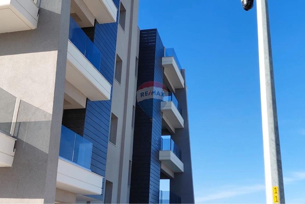 Brand New 2 Bed. Penthouse, New Marina, Larnaca - Aanzicht 2