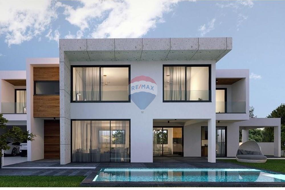Dům, 292 m², pozemek 292 m²