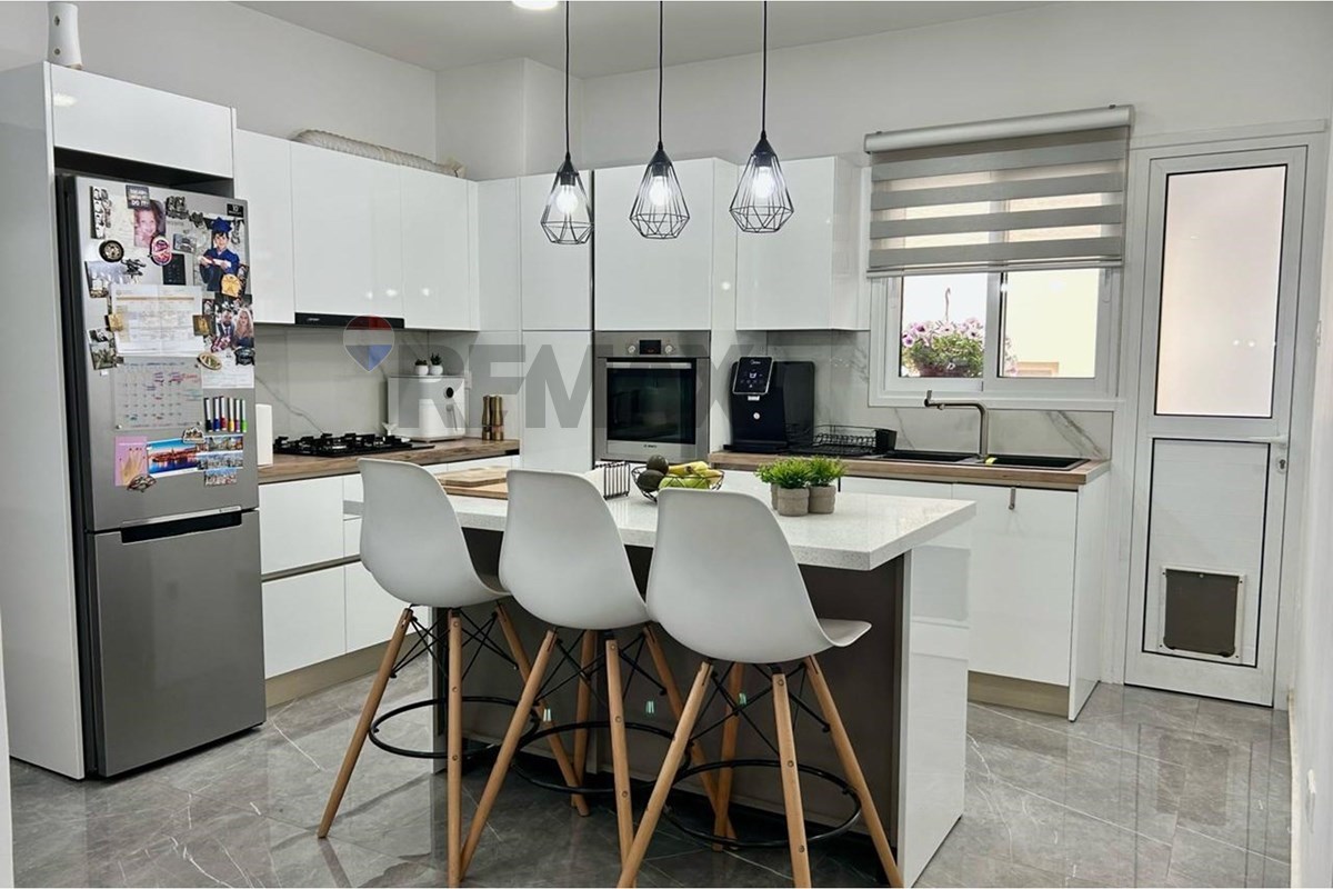 3 Bedroom Apartment in Apostolos Andreas, Limassol - Ansicht 5