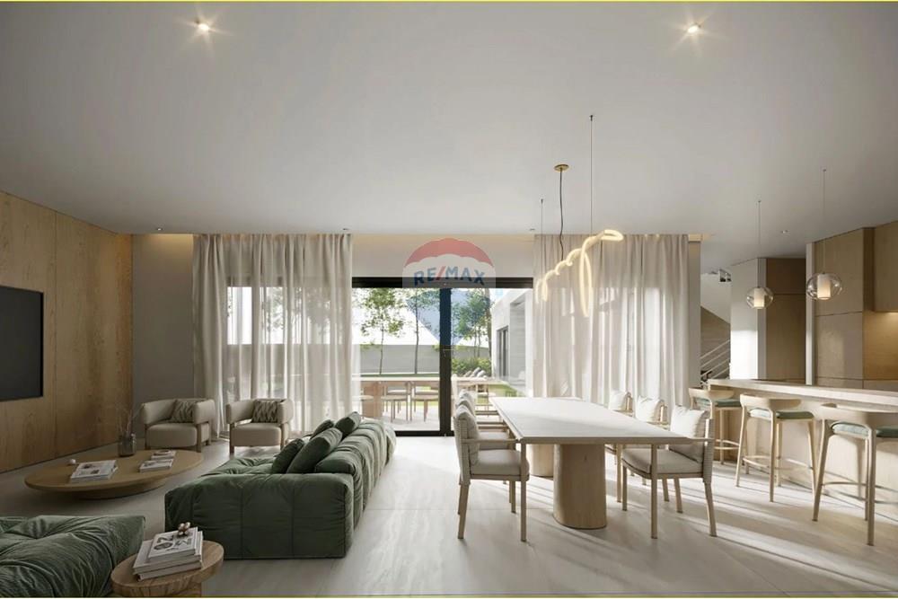 Villa for sale 393 m² in Agios Athanasios, Limassol