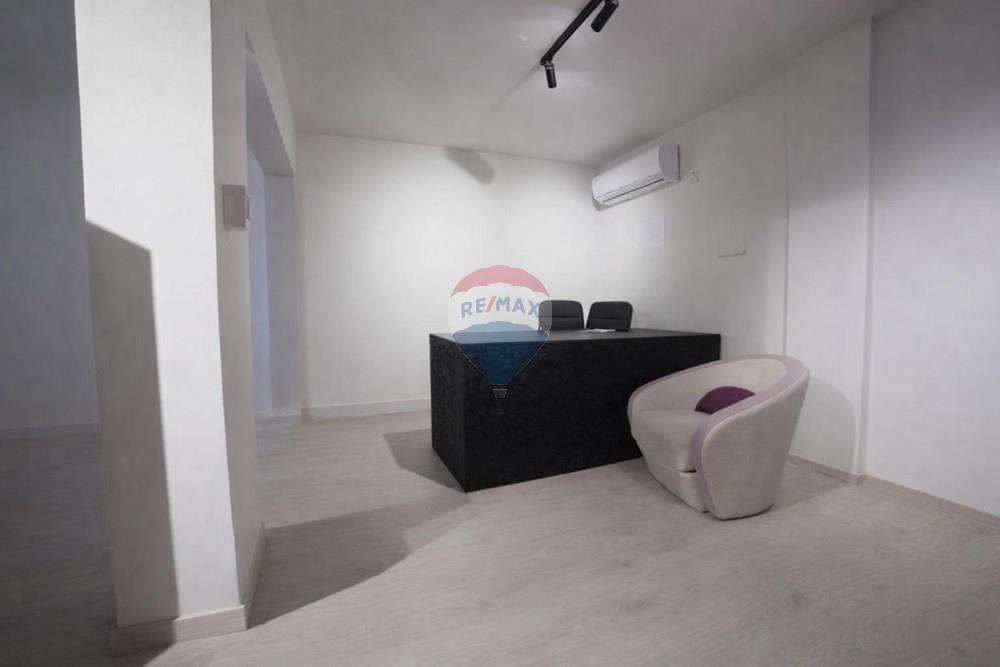 Trading area 179 m² for sale in Strovolos - Acropolis, Nicosia