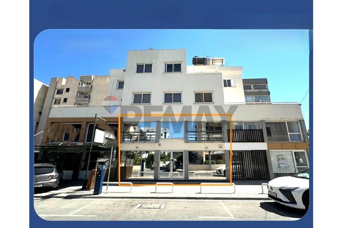 Office 170 m² for sale in Larnaka - Skala, Larnaca