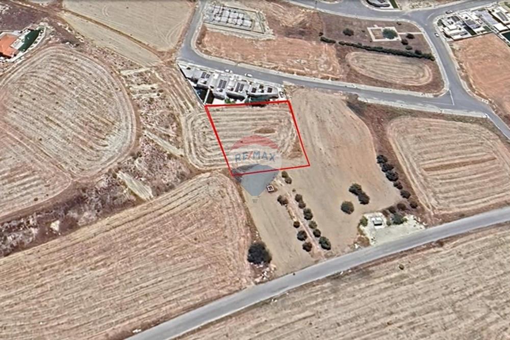 Arsa, 1543 m²