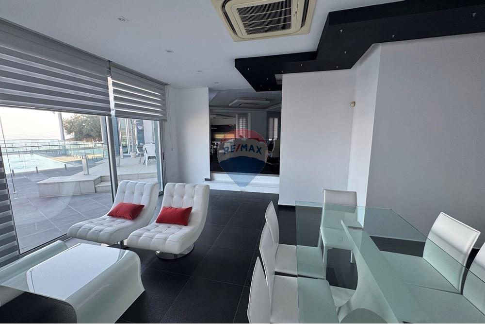5+1 Bedroom Villa at Agios Athanasios - Fler