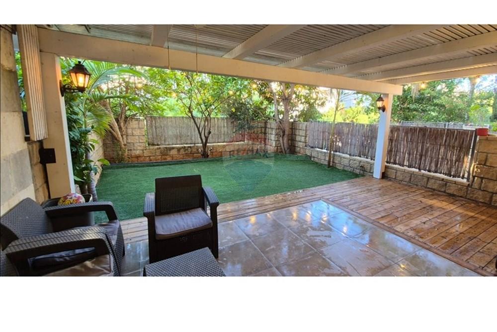 Apartment for Sale in Kfar Saba - Image 5