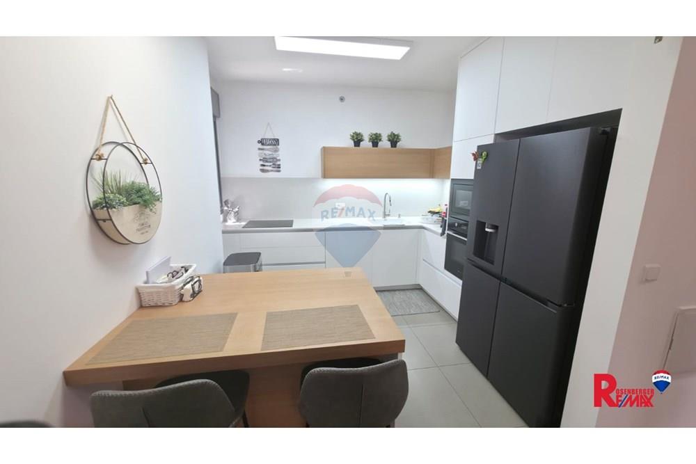 Apartment for Sale in Holon - Image 4