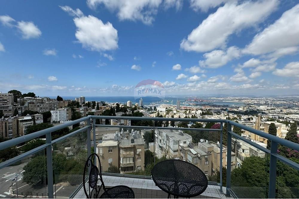 Apartment for Sale in Haifa - Image 3