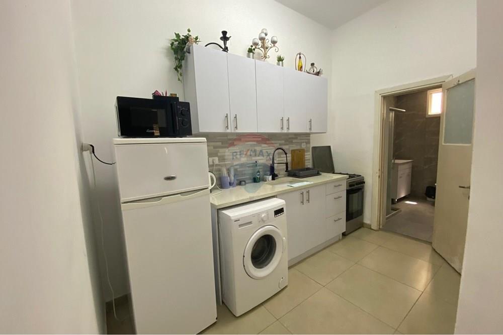 Apartment for Sale in Haifa - Image 2