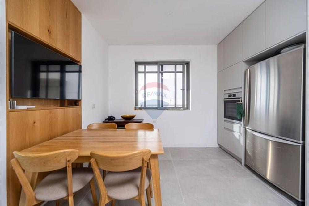 Apartment for Sale in Ramat Gan - Image 5