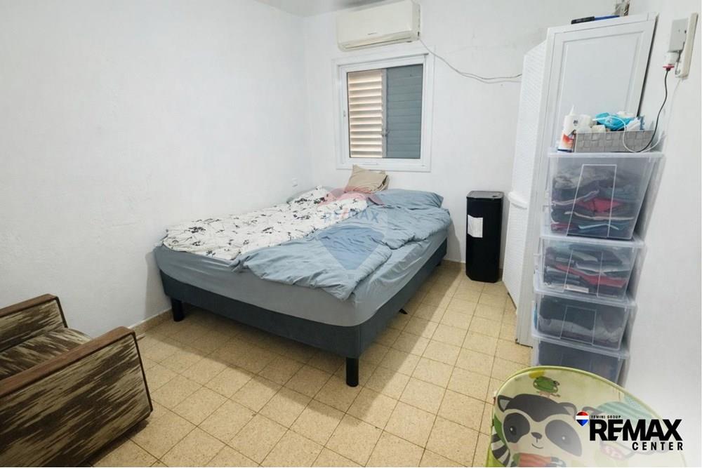 Apartment for Sale in Bat Yam - Image 2
