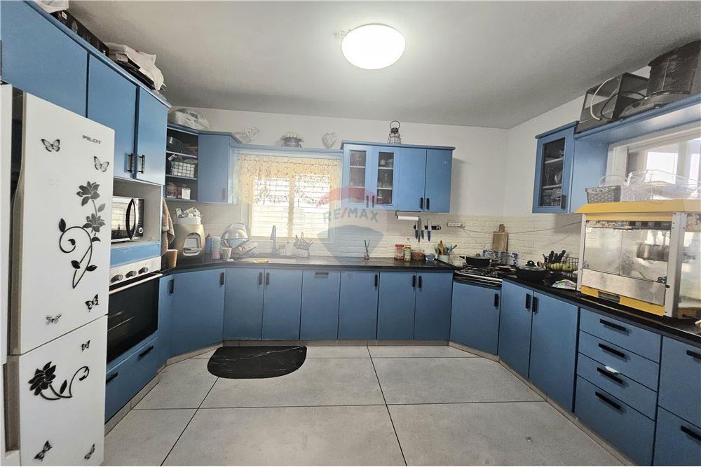 Apartment for Sale in Afula - Image 2