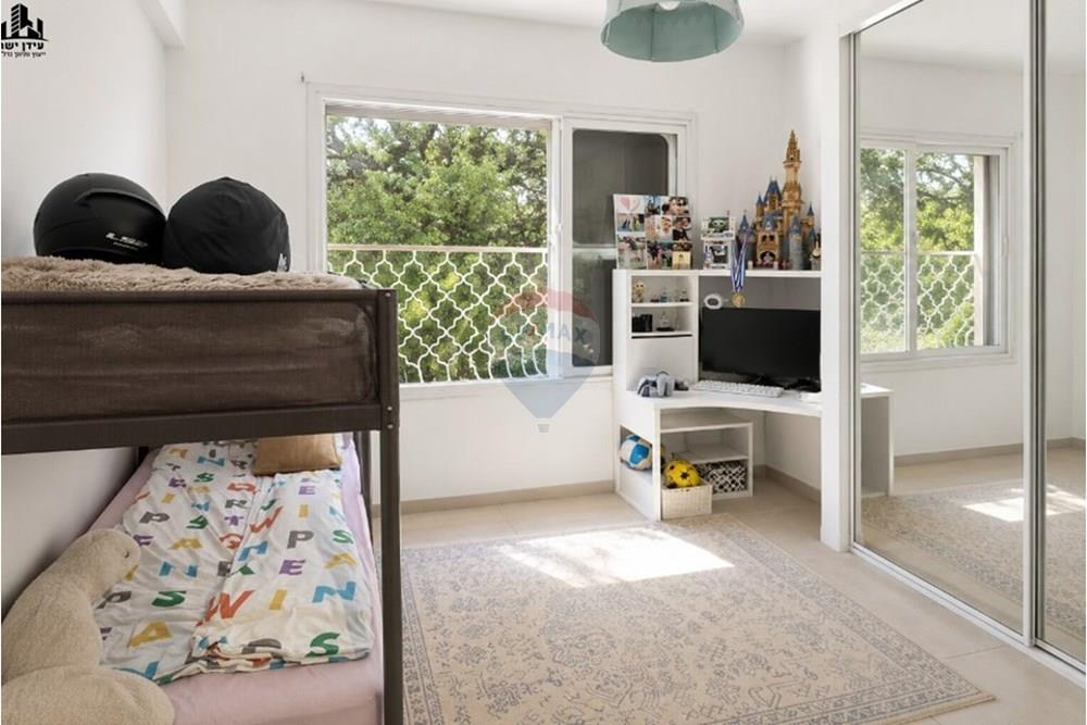 Apartment for Sale in Tel Aviv - Image 5