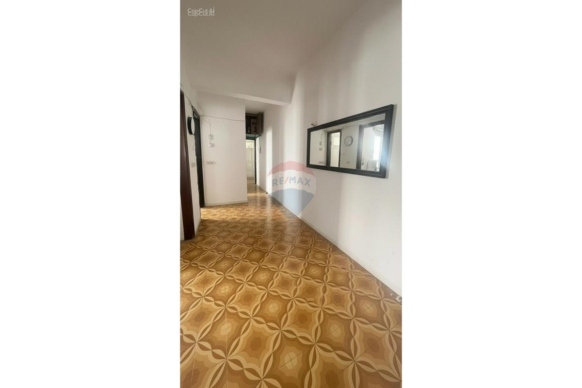 Apartment for Sale in Tel Aviv - Image 5