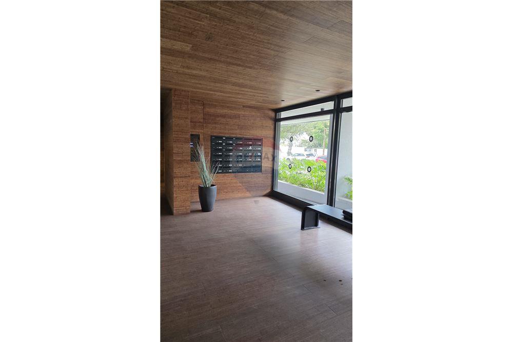 Apartment for Sale in Tel Aviv - Image 4