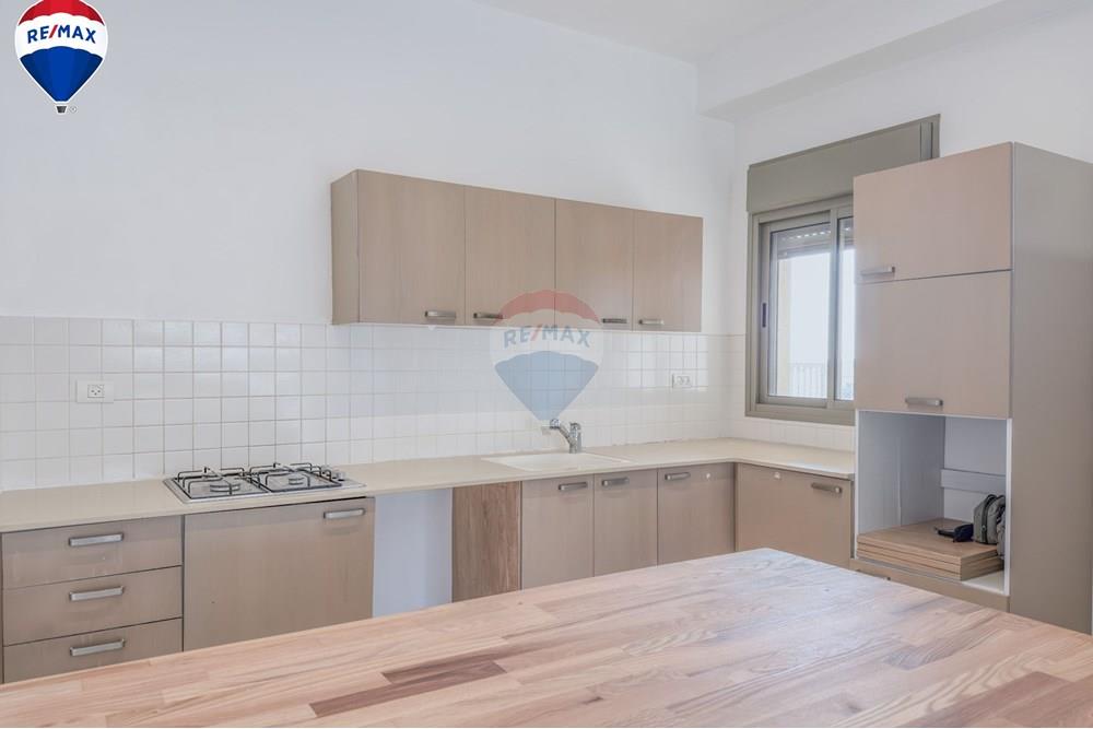 Apartment for Sale in Zichron Ya'akov - Image 7