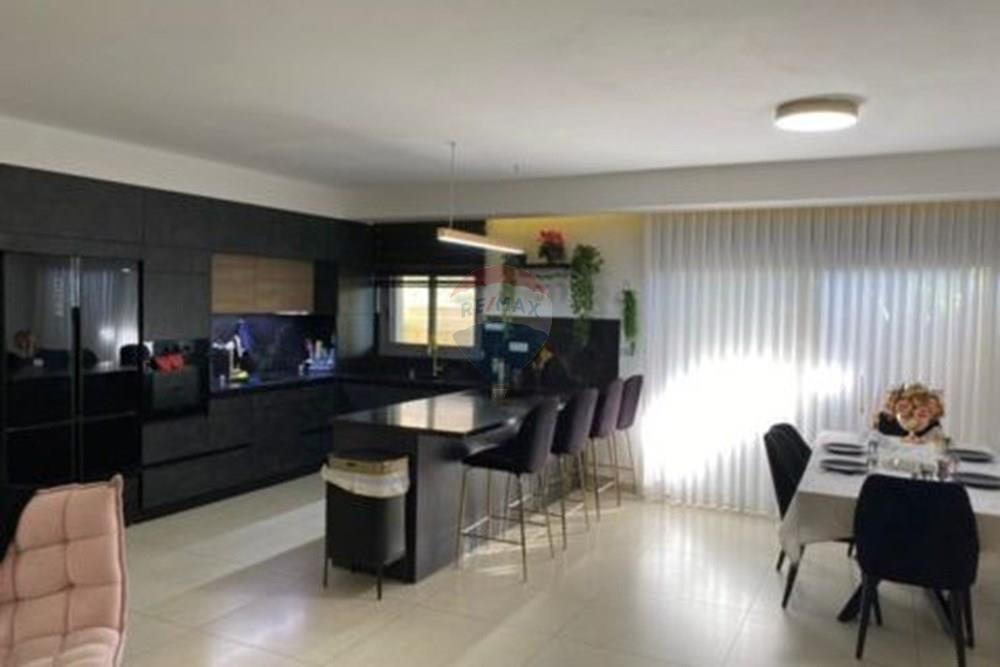 Apartment for Sale in Karmiel - Image 4