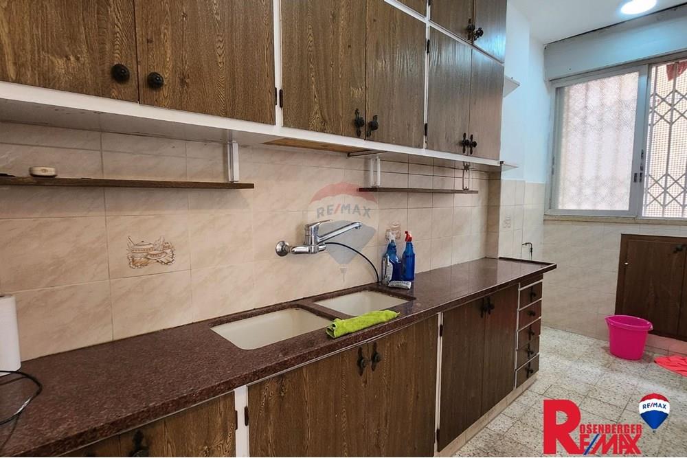 Apartment for Sale in Holon - Image 3
