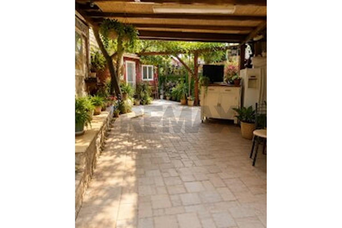Apartment for Sale in Ma'ale Adumim - Image 4