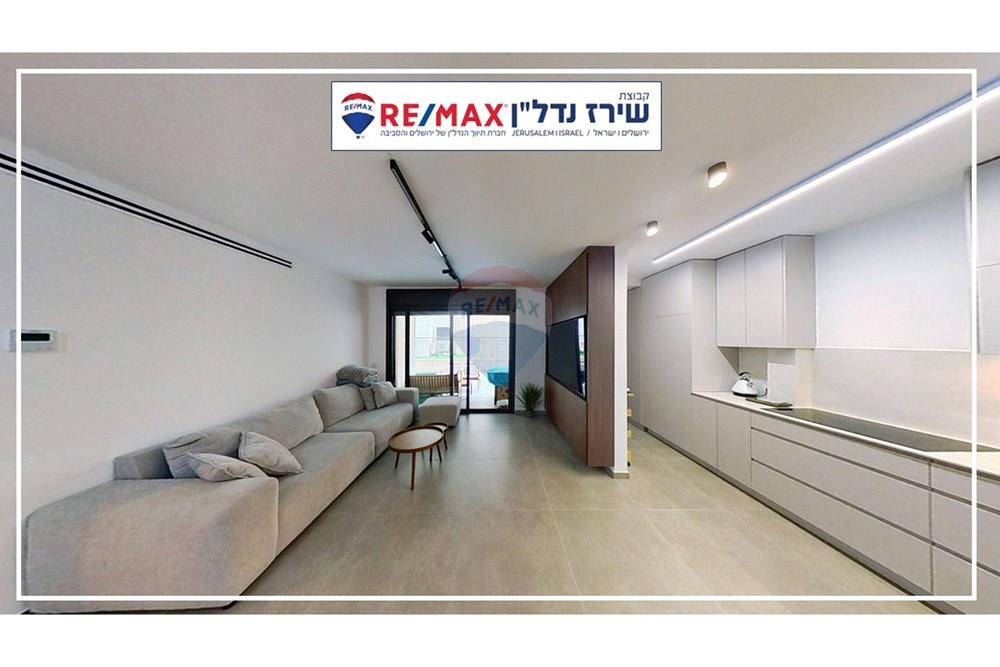 Apartment for Sale in מבשרת ציון - Image 5