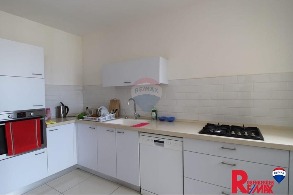 Apartment for Sale in Bat Yam - Image 2
