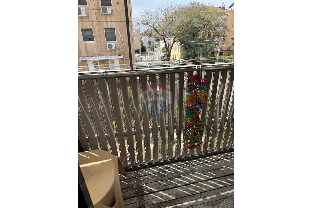 Apartment for Sale in נוף הגליל - Image 3