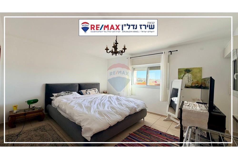 Apartment for Sale in מבשרת ציון - Image 7