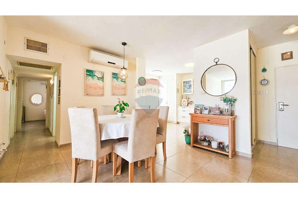 Apartment for Sale in Ashdod - Image 6