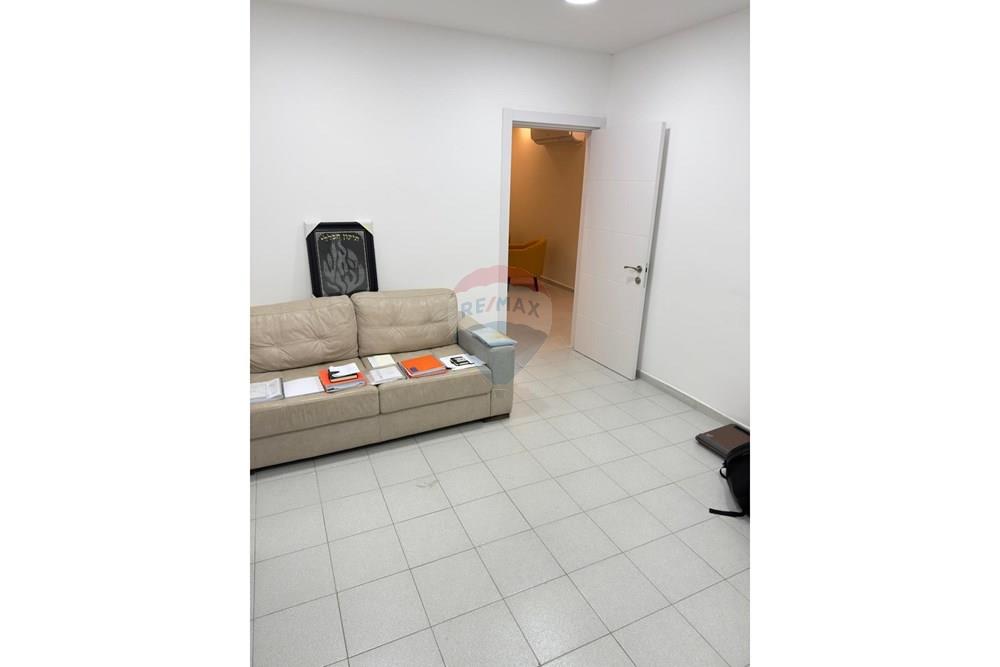 Apartment for Sale in Beer Sheva - Image 2