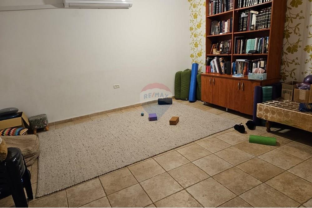 Apartment for Sale in Safed - Image 3