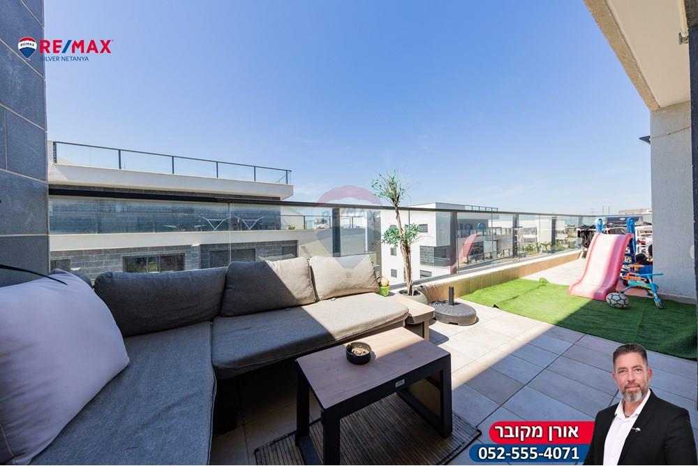 Apartment for Sale in פרדסיה - Image 6