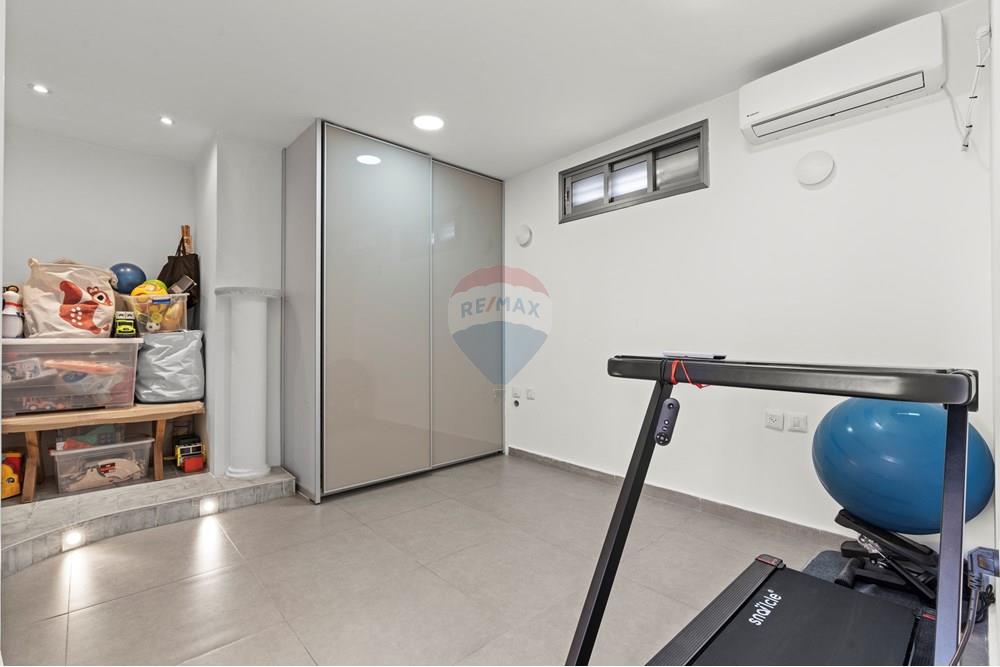 Apartment for Sale in Rishon LeZion - Image 7