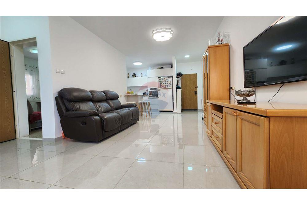 Apartment for Sale in Safed - Image 4