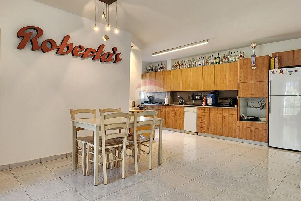 Apartment for Sale in Herzliya - Image 4