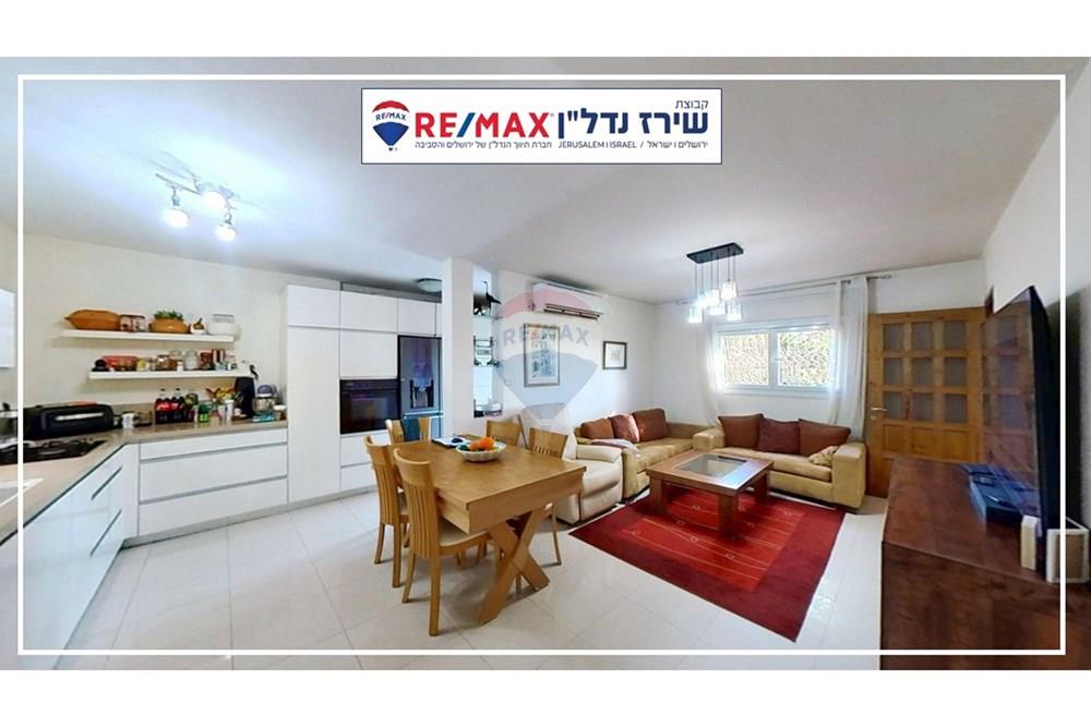 Apartment for Sale in Jerusalem - Image 4