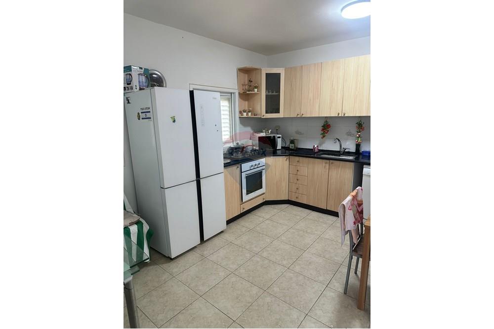 Apartment for Sale in Rishon LeZion - Image 3