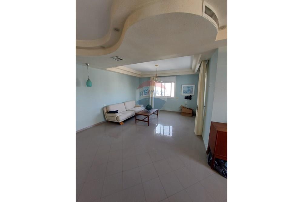 Apartment for Sale in Nahariya - Image 2