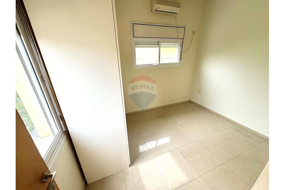 Apartment for Sale in Tel Aviv - Image 3