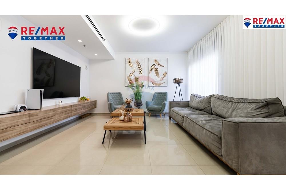 Apartment for Sale in Ashdod - Image 3